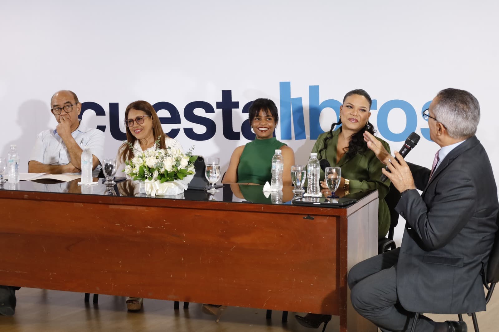 Revista De Paseo celebra sus 15 años con un foro sobre el turismo interno dominicano