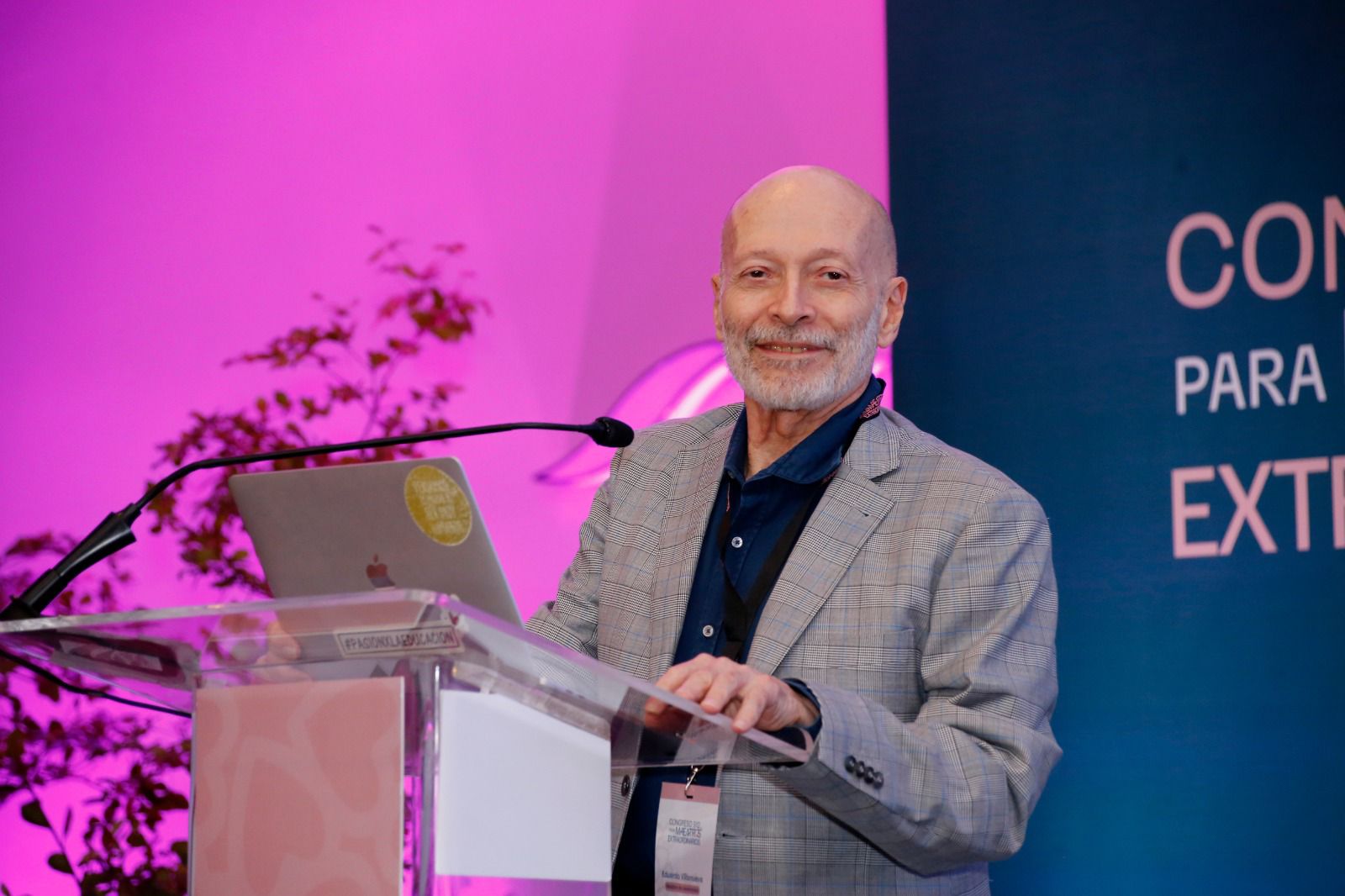 Eduardo Villanueva fue fundador del Ballet Nacional Dominicano y del Taller de Danza Moderna