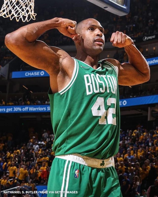 Al Horford primer dominicano que se corona campeón de la NBA