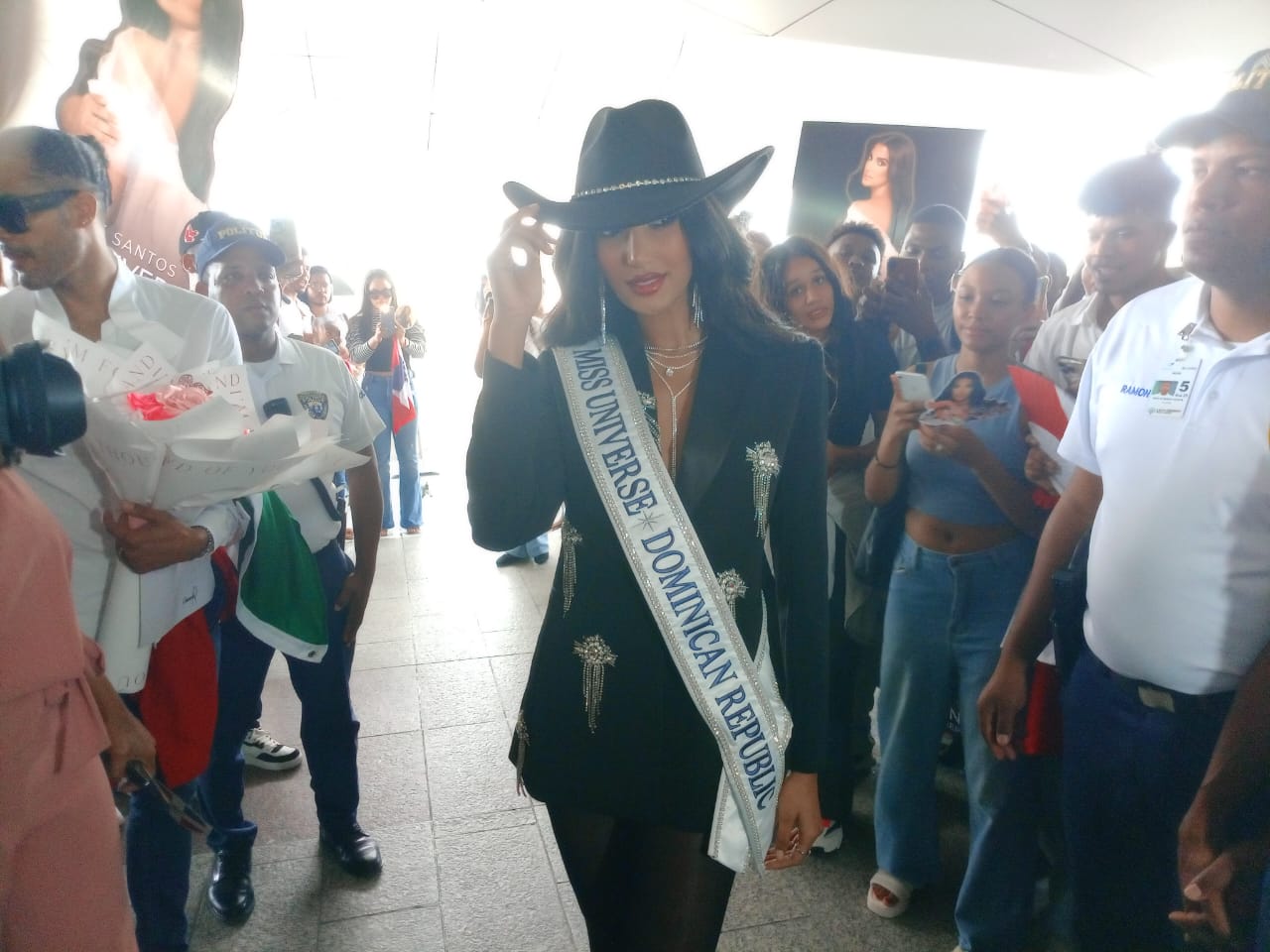 Miss RD parte a México en medio de para representar al país en Miss Universo 2024