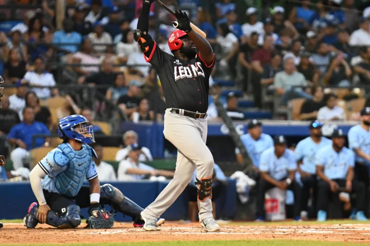 Beisbol LIDOM: Gigantes, Leones y Estrellas ganan