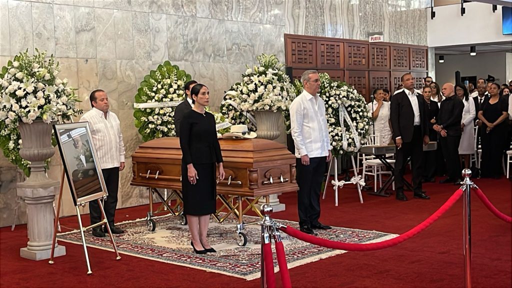 Último adiós a Rubby Pérez