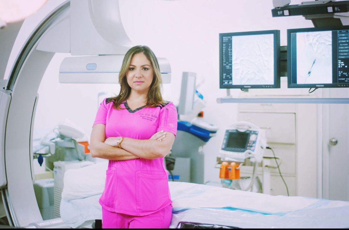 Aseguran prótesis mejoran condiciones pacientes con aneurisma aórtica compleja
