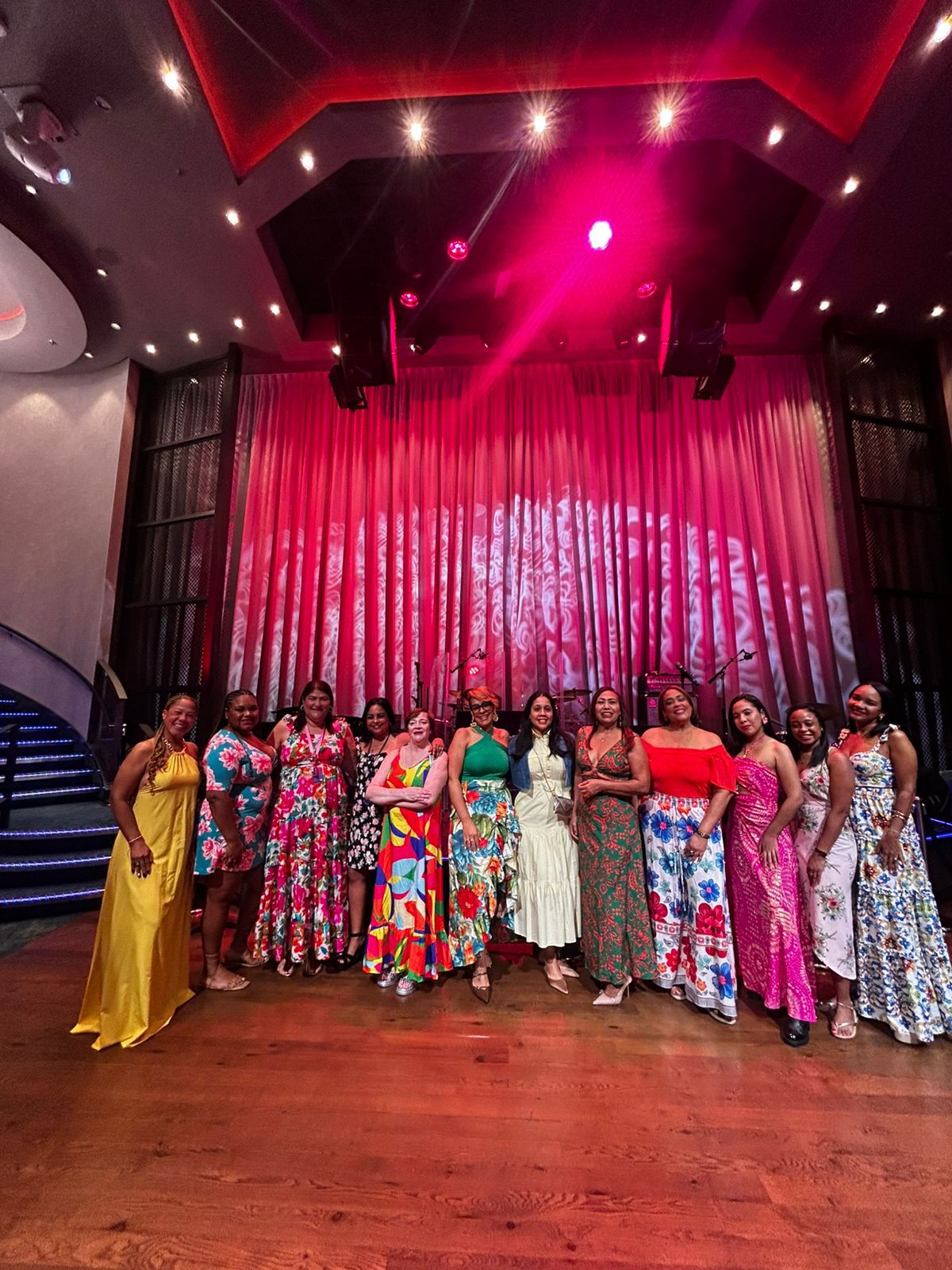 Travel Net capacita a más de 60 agentes dominicanos durante la experiencia “Agentes en Alta Mar 2025” junto a Royal Caribbean Cruises