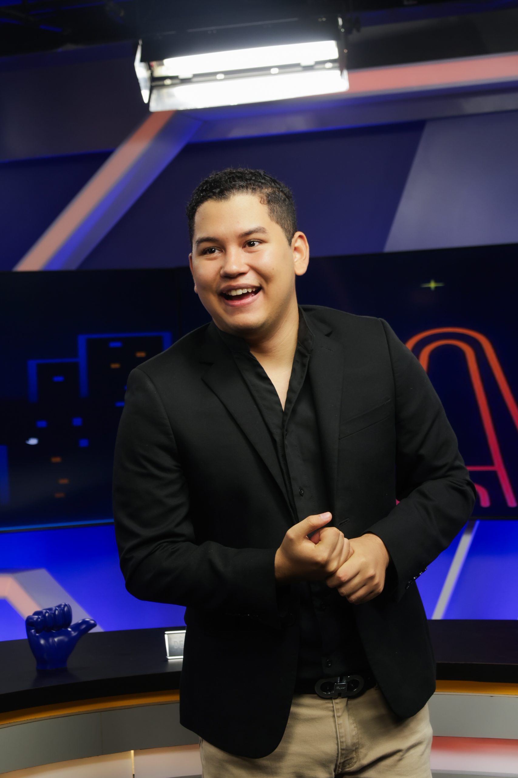  Huguito anuncia Telemedios Canal 8 será la nueva casa de su programa “No es tan late”