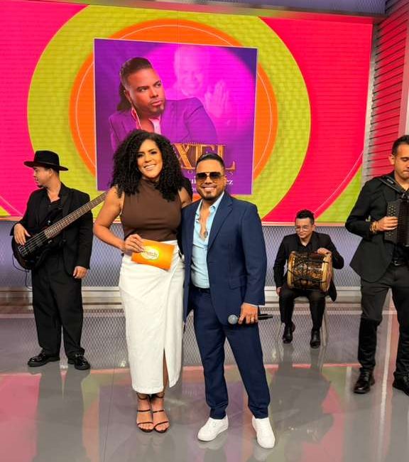 Axel Thomas sorprende en Despierta América con emotivo homenaje a Rubby Pérez